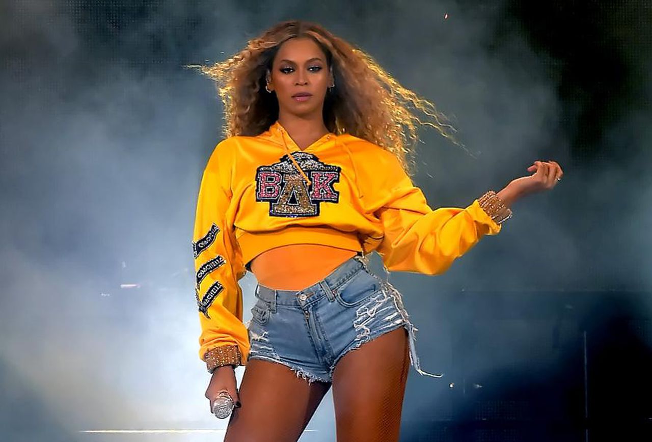 Beyonce says NO to Reebok