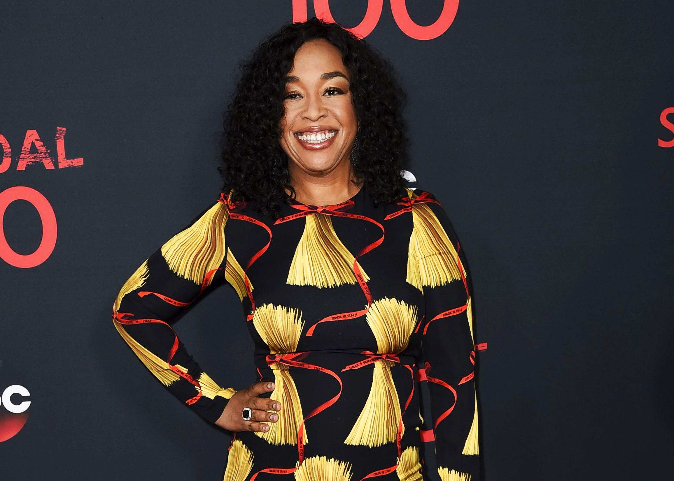 Shonda Rimes Discusses the End of 'Grey's Anatomy'