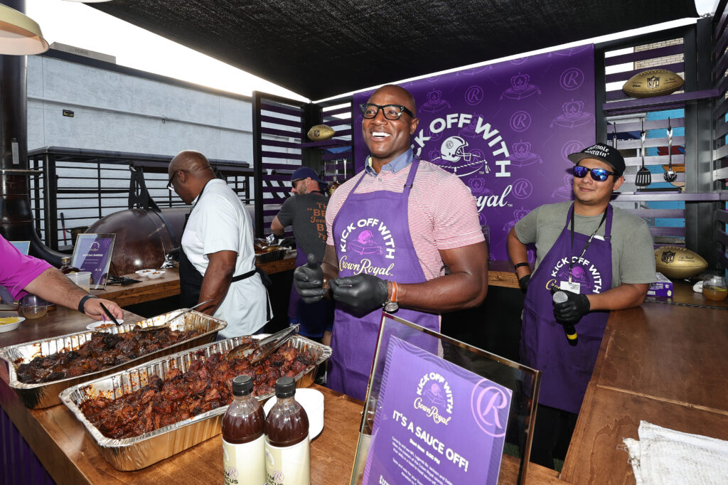 NFL Legends Bo Jackson and DeMarcus Ware Talks Giving Back During Head-to-Head Cookoff Competition in Houston