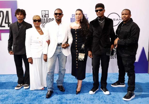 Usher and His Words on Family, Fatherhood and Forgiveness in BET Awards Lifetime Achievement Speech