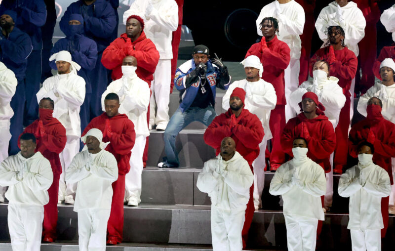 Super Bowl: Kendrick Lamar Halftime Show Performance